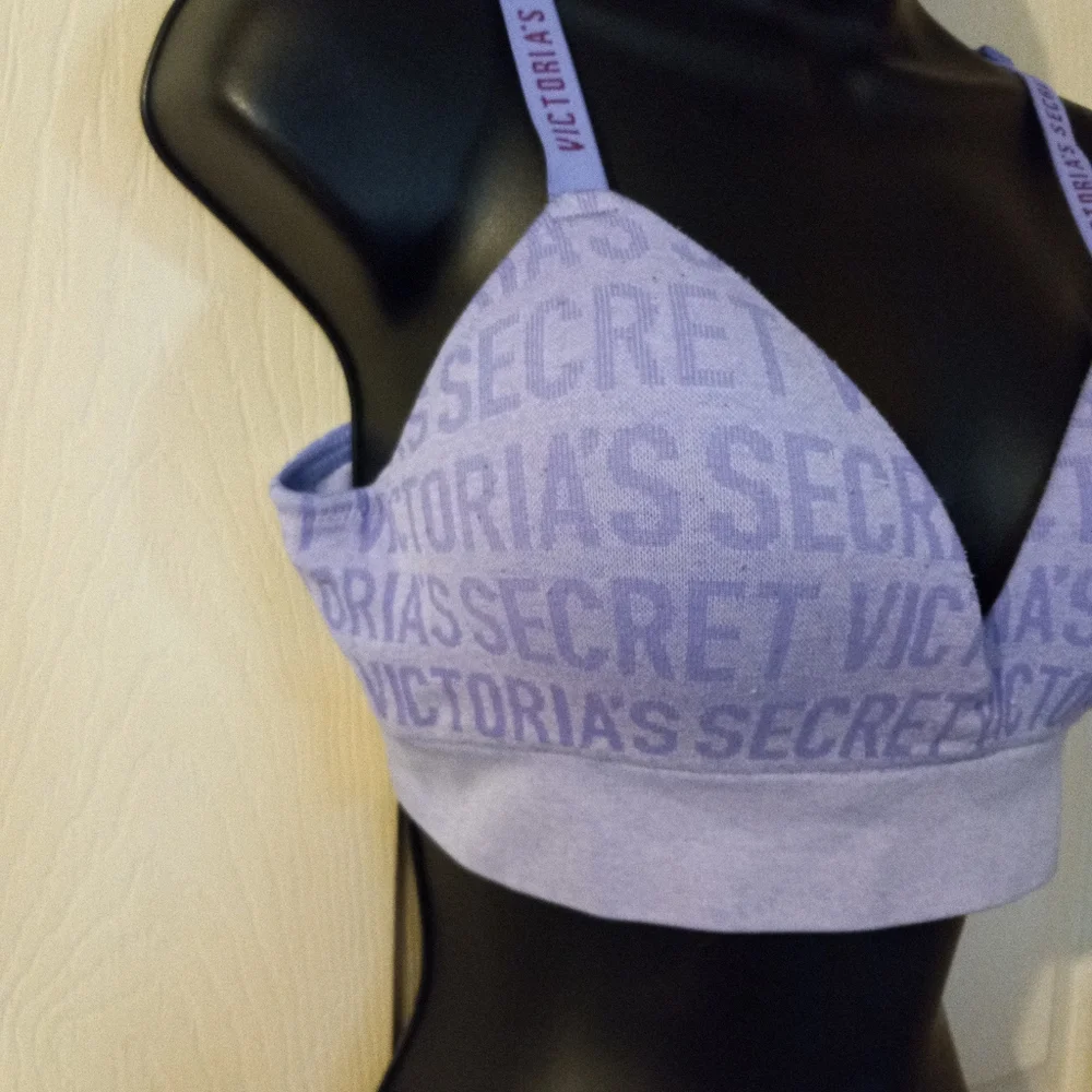 Victoria's Secret Purple Bra - Picture 2 of 4